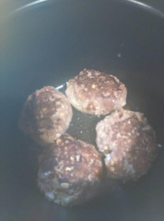 3-minute sear on Salisbury steaks