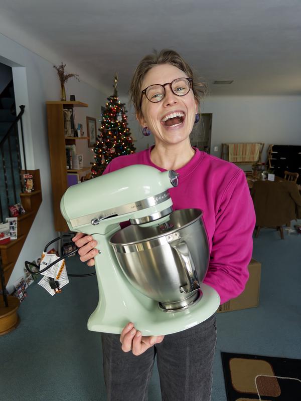 Artisan® Series 5 Quart Tilt-Head Stand Mixer with Premium