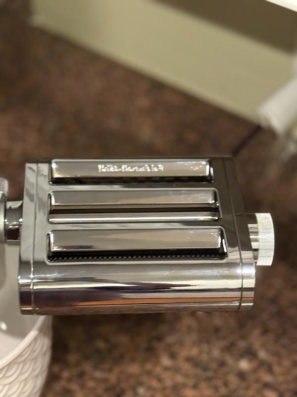 Customer carousel item 8.