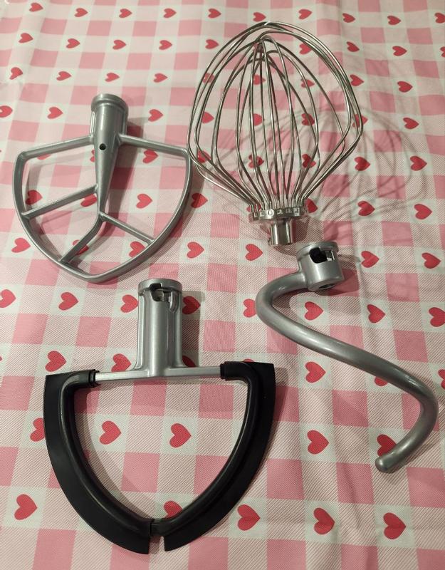Customer carousel item 9.
