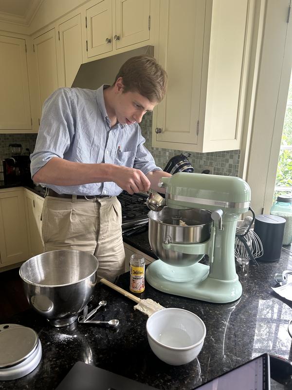 Refurbished 7 Quart Bowl-Lift Stand Mixer - Mineral Water Blue