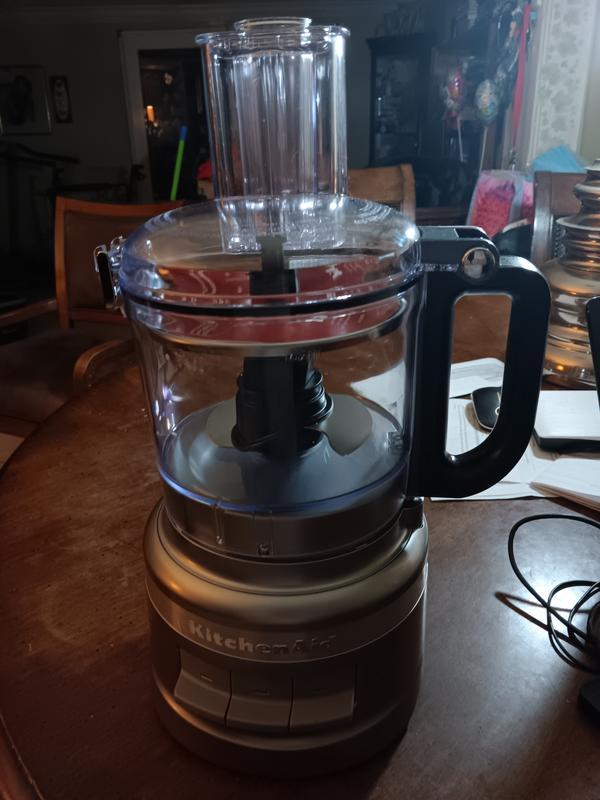 Refurbished 7-Cup Food Processor Bundle - Black Matte | KitchenAid US