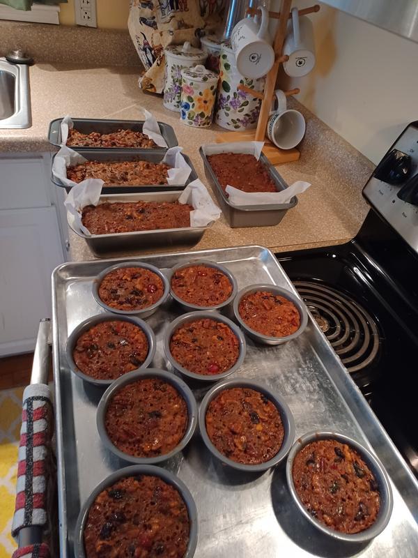 Fruitcake frenzy