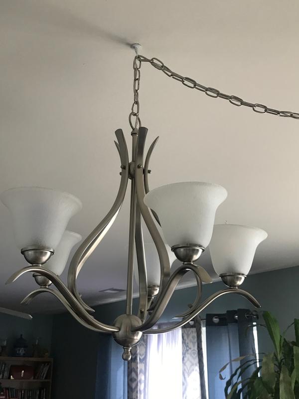 Dover 23 Chandelier in Antique Brass