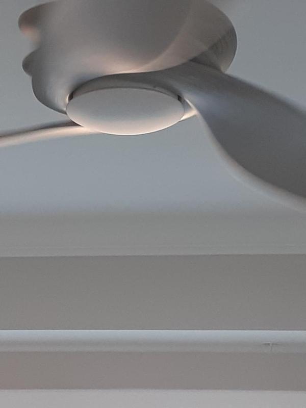 Spyra LED 62 Ceiling Fan in Matte White