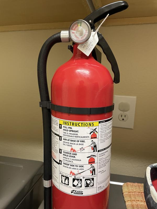 FX340GW 5.5 lb ABC Fire Extinguisher (Disposable) | Shop Kidde