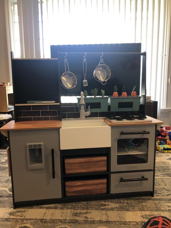 Kidkraft farm to 2024 table play kitchen