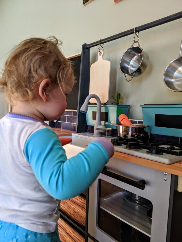 kidkraft farmhouse kitchen