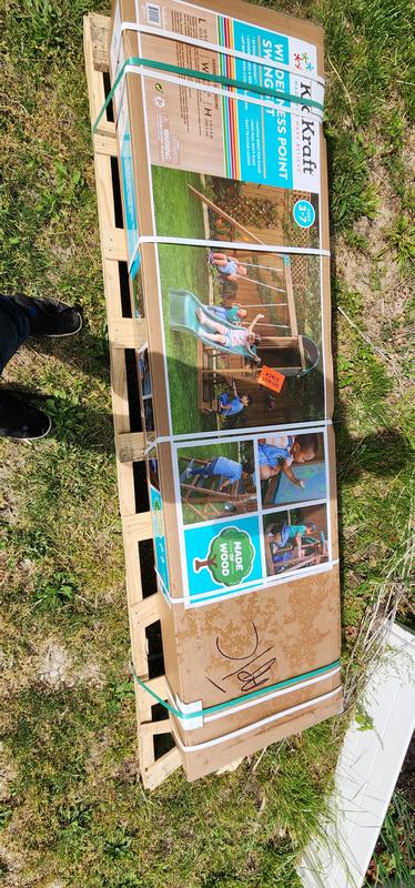 Loads of fun In a tiny box for shipping.