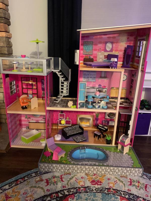 kidkraft girl's uptown dollhouse with furniture