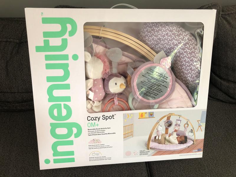 The see through front shows exactly what the item will look like, even the toys!