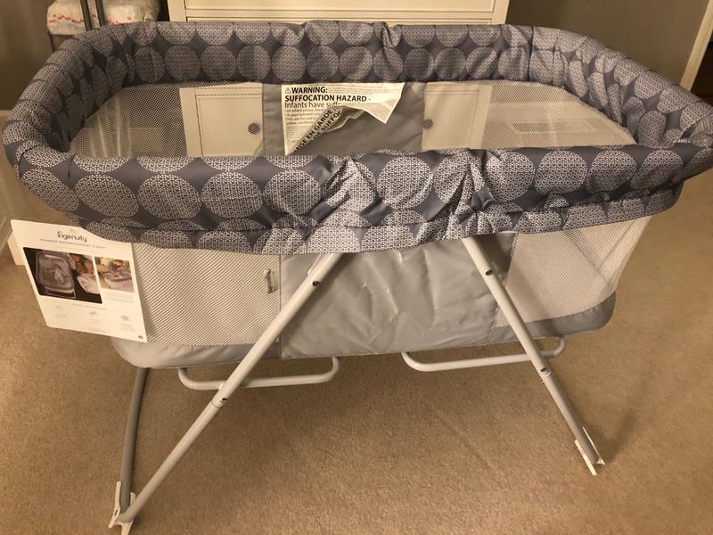 lotus travel crib and bassinet