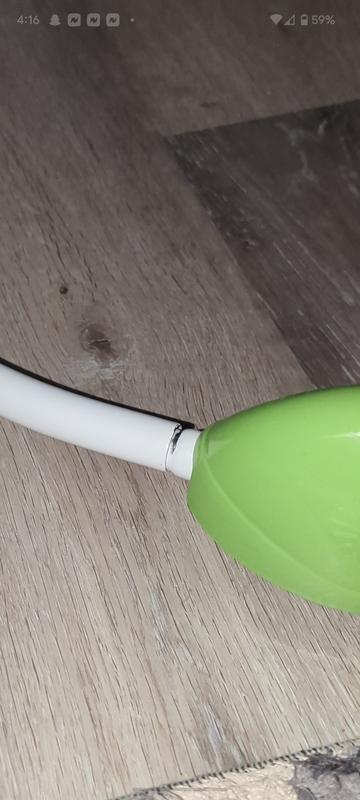 Sections seperates and whole jumper wobbles