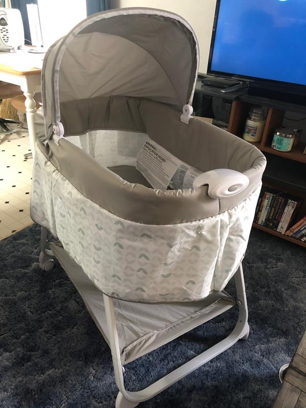 Soothing vibrations bassinet sales