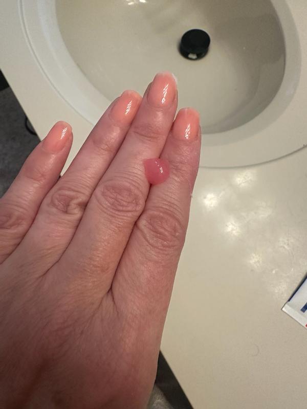 Customer photo for "Lightweight and hydrating, Kiehls Collashot leaves my skin feeling smoother, plumper, and refreshed without feeling sticky."