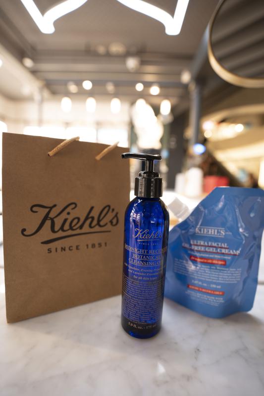 Customer carousel item 1.