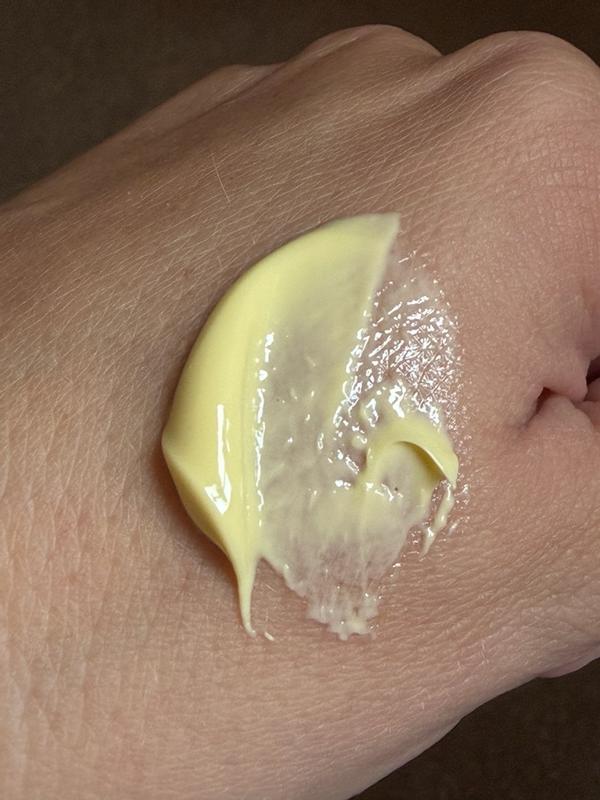 Customer photo for "Thick and luxurious eye cream"