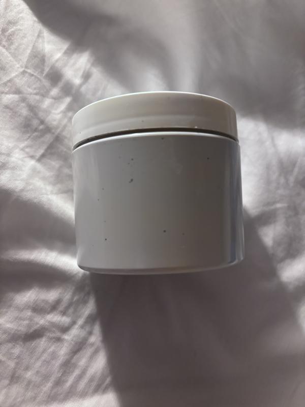 All external writing is now gone after using the product for barely a week. Now it looks like a cheap and nasty white bottle that I can’t take travelling as there is no details on the packaging. Crazy as this is the second time i have ordered this and I d
