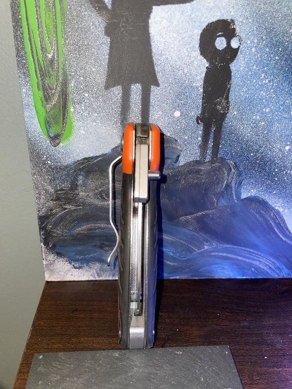 Klein Cable Skinning Utility Knife w/Replaceable Blade 44218 Klein Cable Skinning Utility Knife w/Replaceable Blade 44218