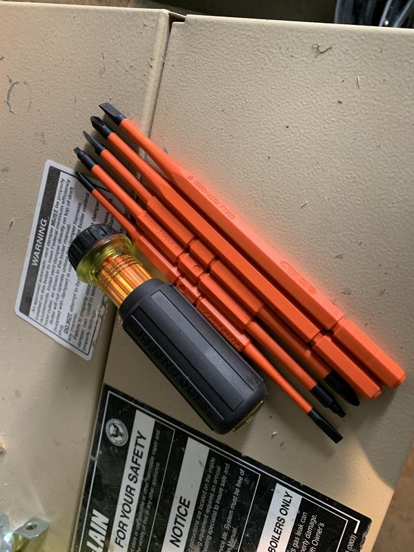 8-in-1 Insulated Interchangeable Screwdriver Set - 32288