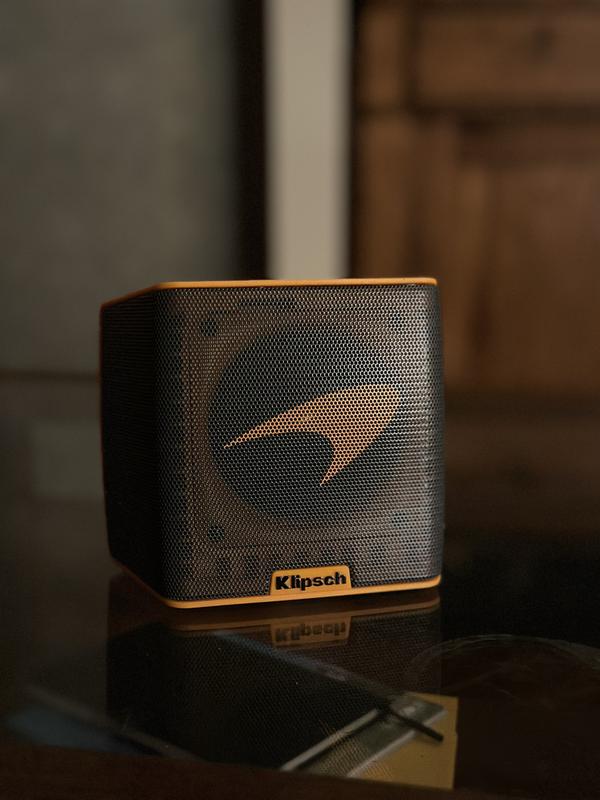 GROOVE McLAREN EDITION PORTABLE BLUETOOTH SPEAKER