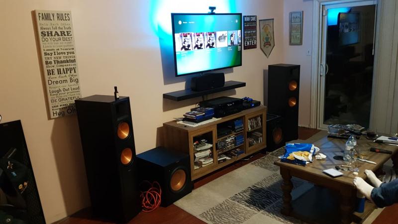 Klipsch best sale r 82