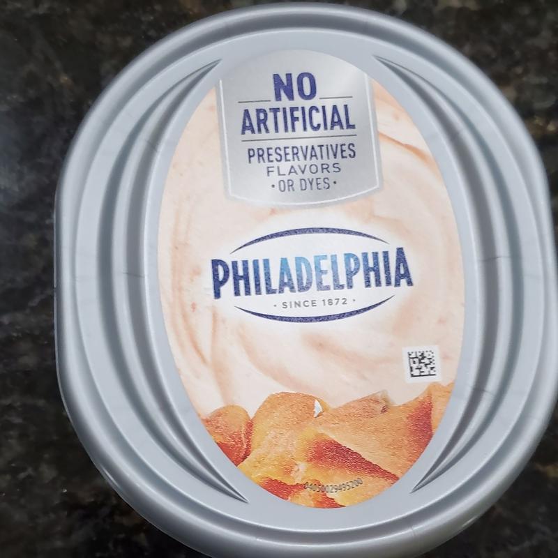 Philadelphia Smoked Salmon Cream Cheese Spread, 7.5 oz Tub