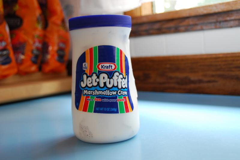 Fluffernutter Marshmallow Fluff - 7.5 oz jar