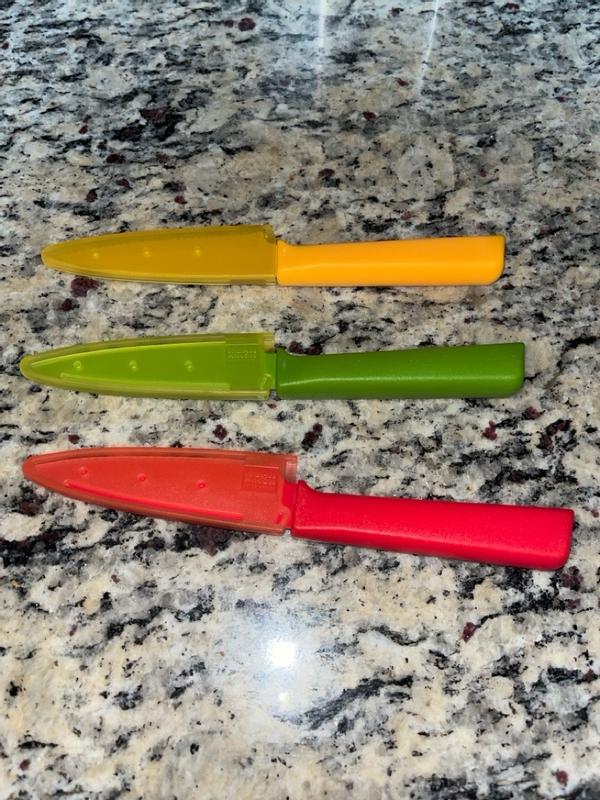 Customer photo for "Cute knives with a  lot of power"