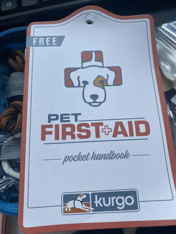 Dog first 2025 aid kit petco