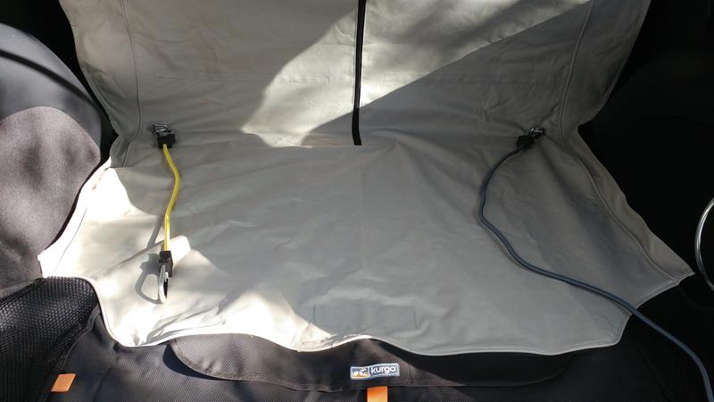 Cargo Cape fitted in WK2 Jeep Grand Cherokee