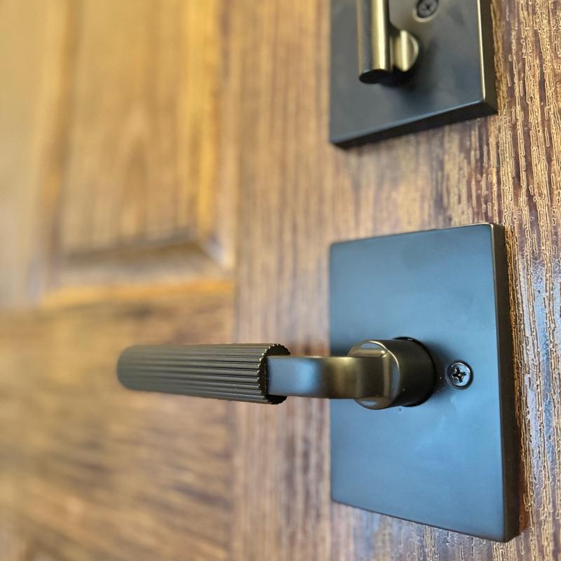 Kwikset San Clemente Low Profile Venetian Bronze Single Cylinder