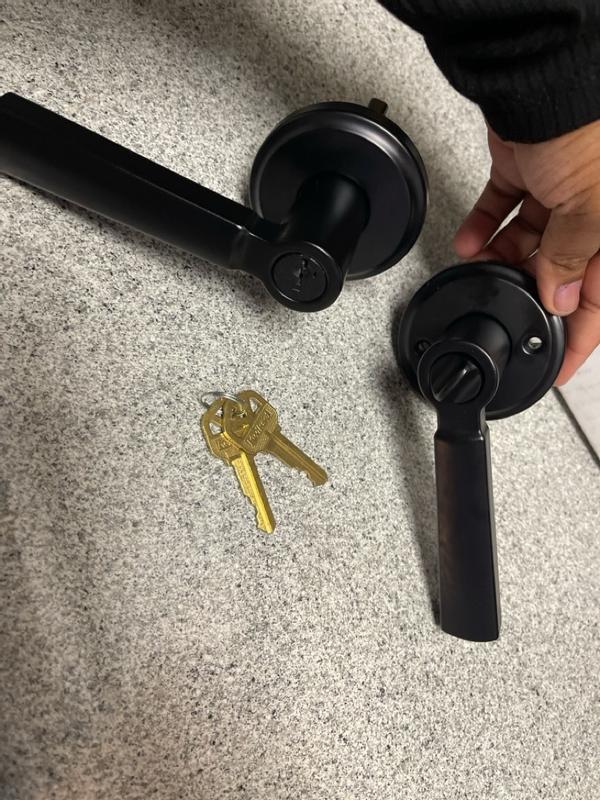 Satin Nickel Perth Lever - Bed/Bath | Kwikset