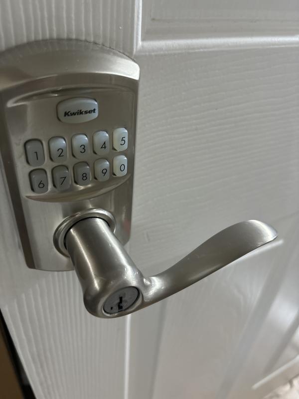 kokataです。 Satin Nickel 917 SmartCode Electronic Tustin Lever | Kwikset