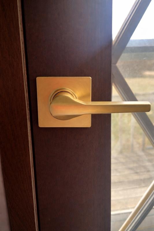 Satin Nickel Hollis Lever (Square) - Bed/Bath | Kwikset