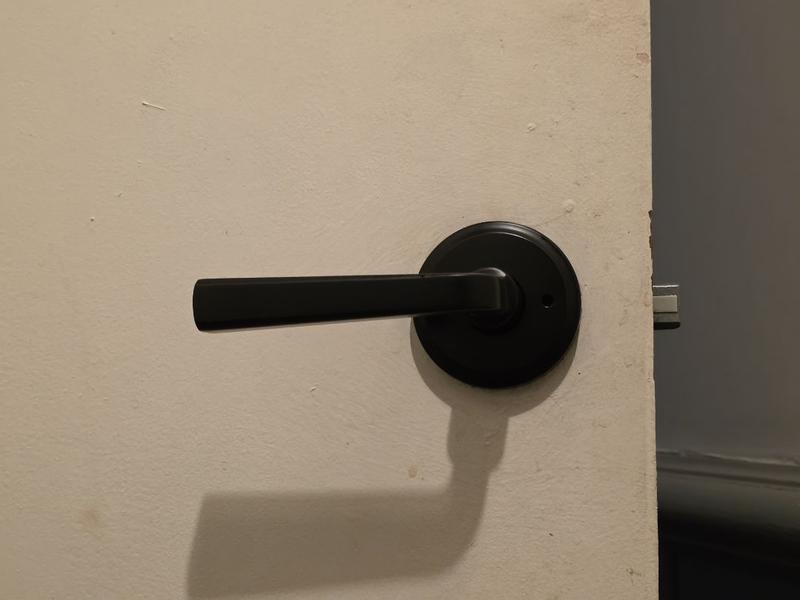 Kwikset Trafford Matte Black Rectangle Keyed Entry Door Handle
