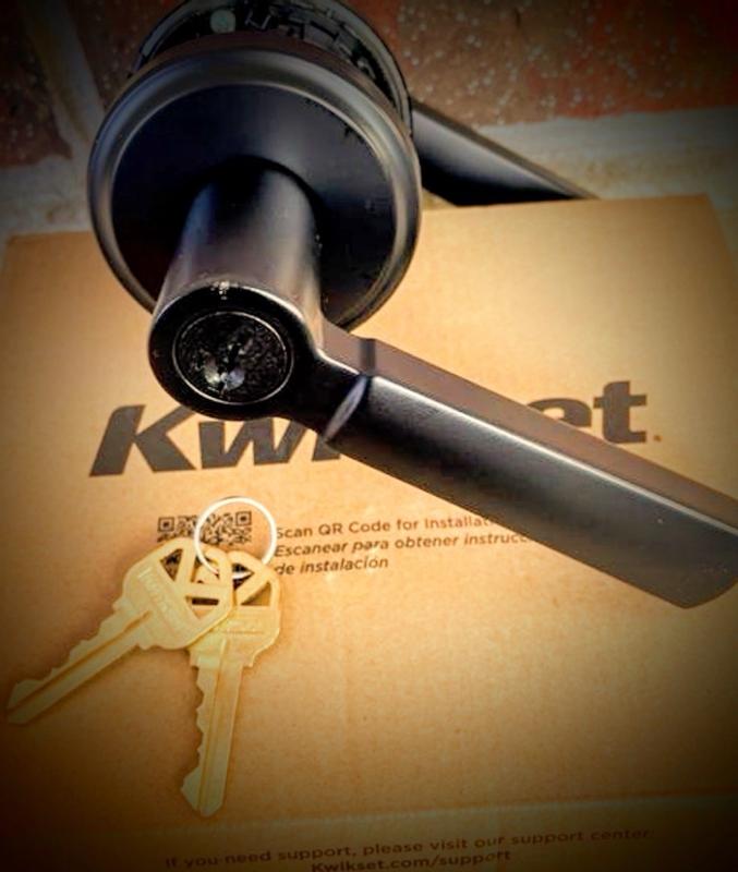 ナリタ　薄端 2点セット Kwikset Perth Satin Nickel Reversible Half-Dummy Door Handle
