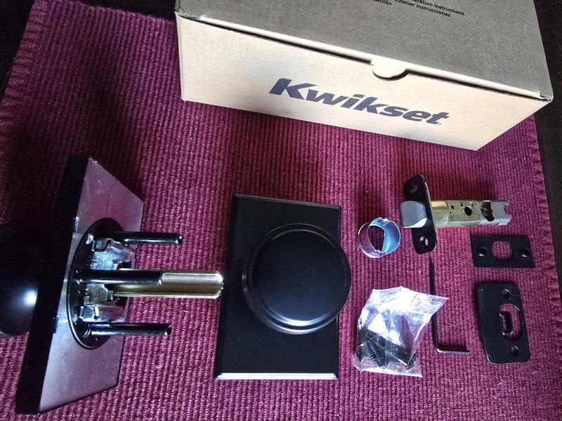 Kwikset Sora Matte Black Keyed Entry 2.19 in. Rectangle Rose Round