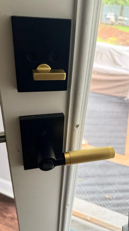 Kwikset Prava Matte Black Keyed Entry Door Handle with Single
