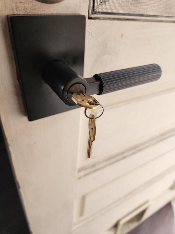 Satin Nickel Mirada Lever (Rectangle) - Pull Only | Kwikset