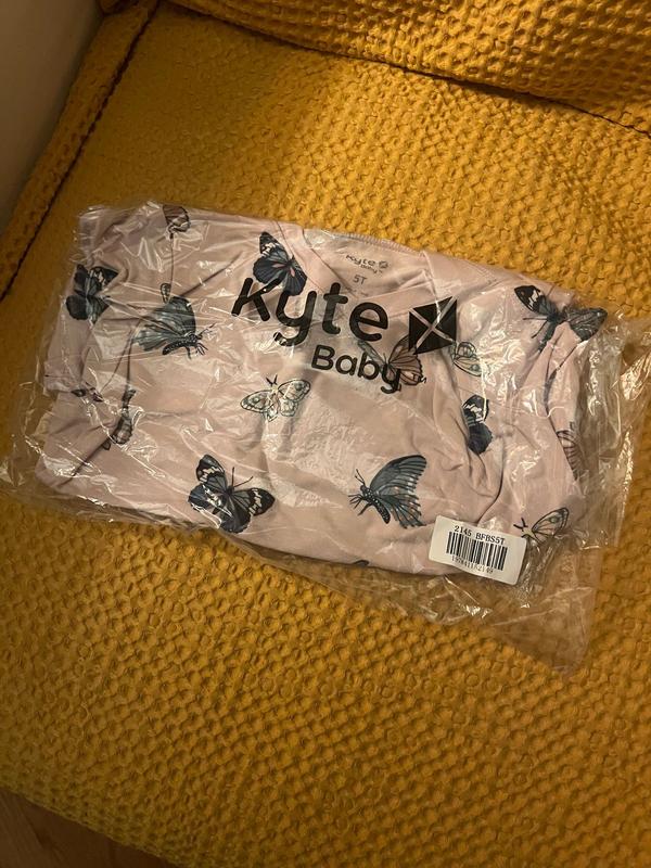 Review Thumbnail Image 0 376592104