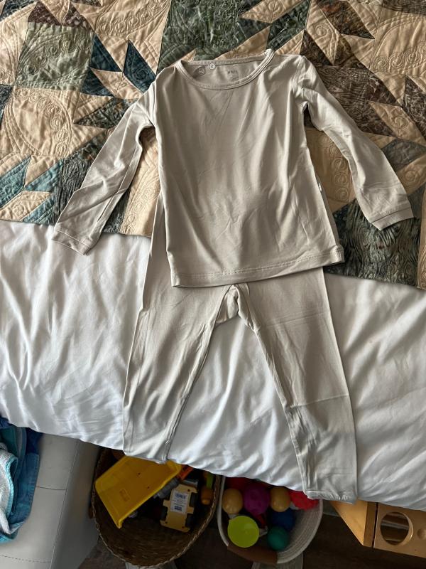 Customer photo for "Love a good neutral"