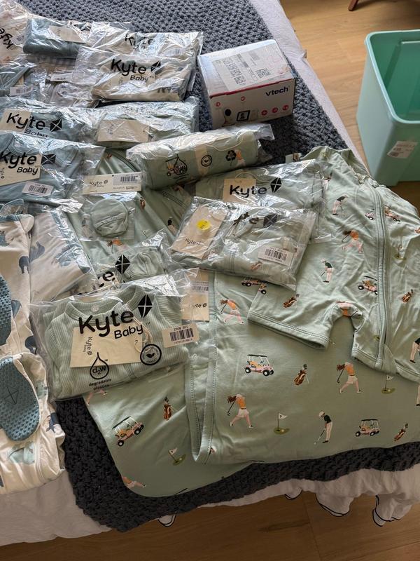 Review Thumbnail Image 0 381872064