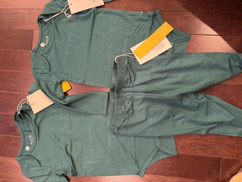 Review Thumbnail Image 1 379465189