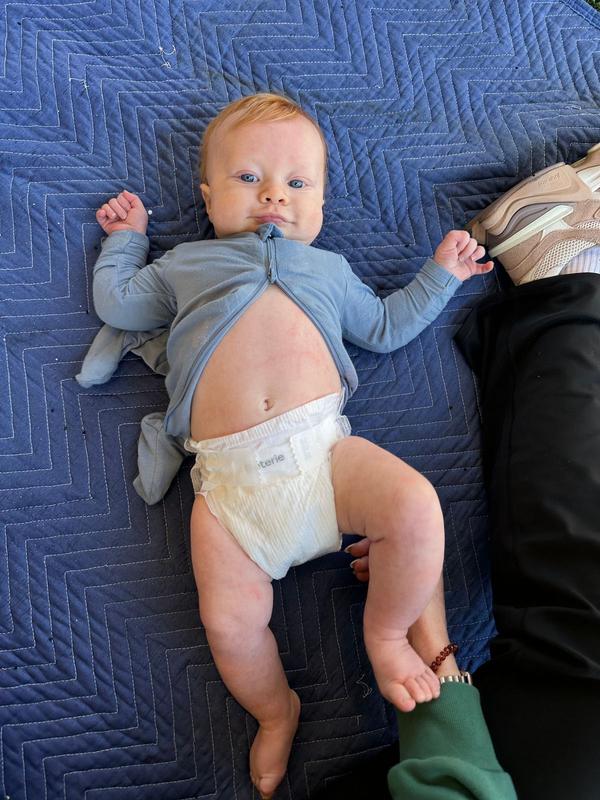 Review Thumbnail Image 0 380812185