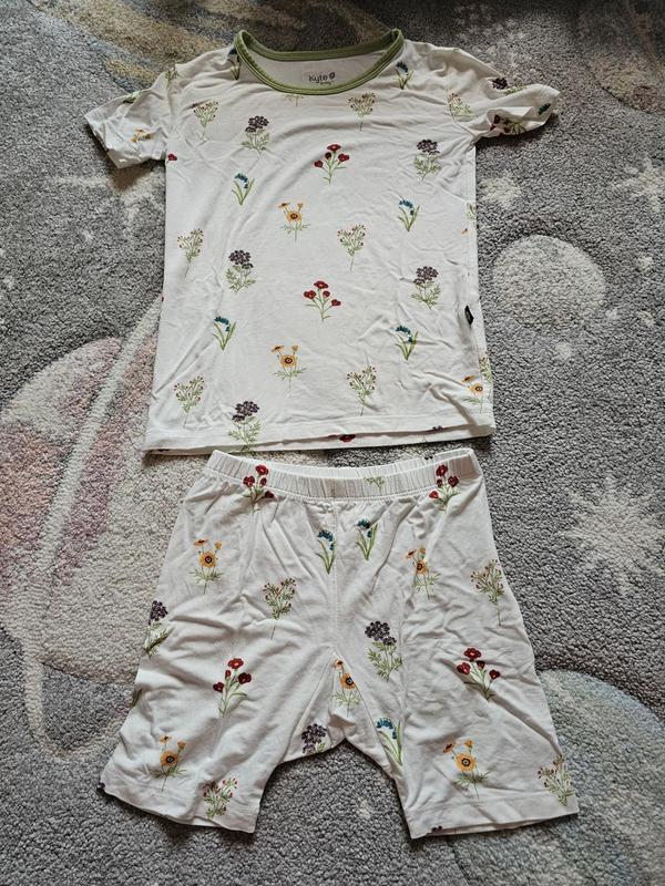 Review Thumbnail Image 0 375818073