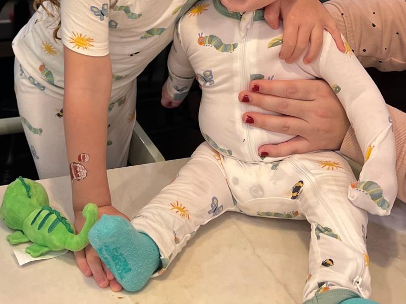 Review Thumbnail Image 0 375412167