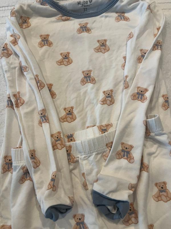 Customer photo for "Love the bears"