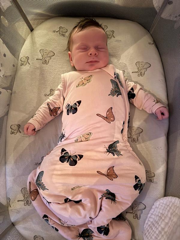 Review Thumbnail Image 0 381707943