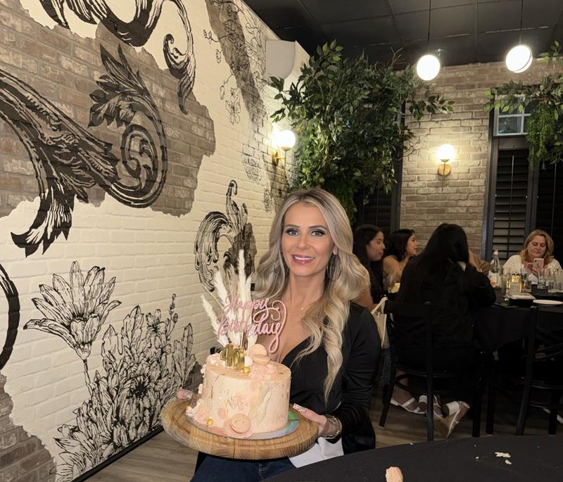 Customer carousel item 5.